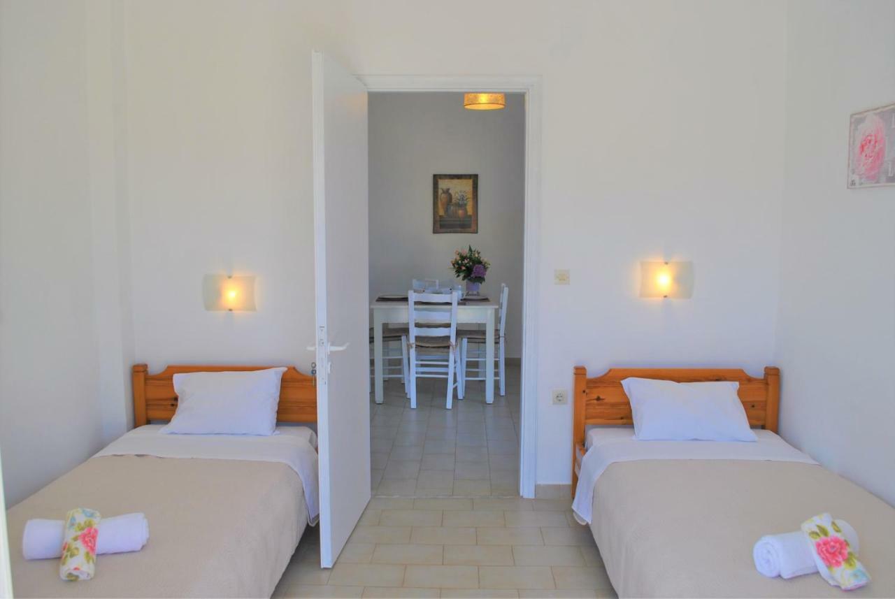 Lefkothea Apartments Kassiopi Dış mekan fotoğraf