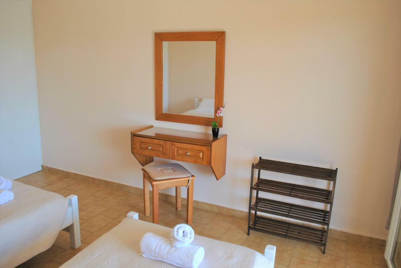 Lefkothea Apartments Kassiopi Dış mekan fotoğraf