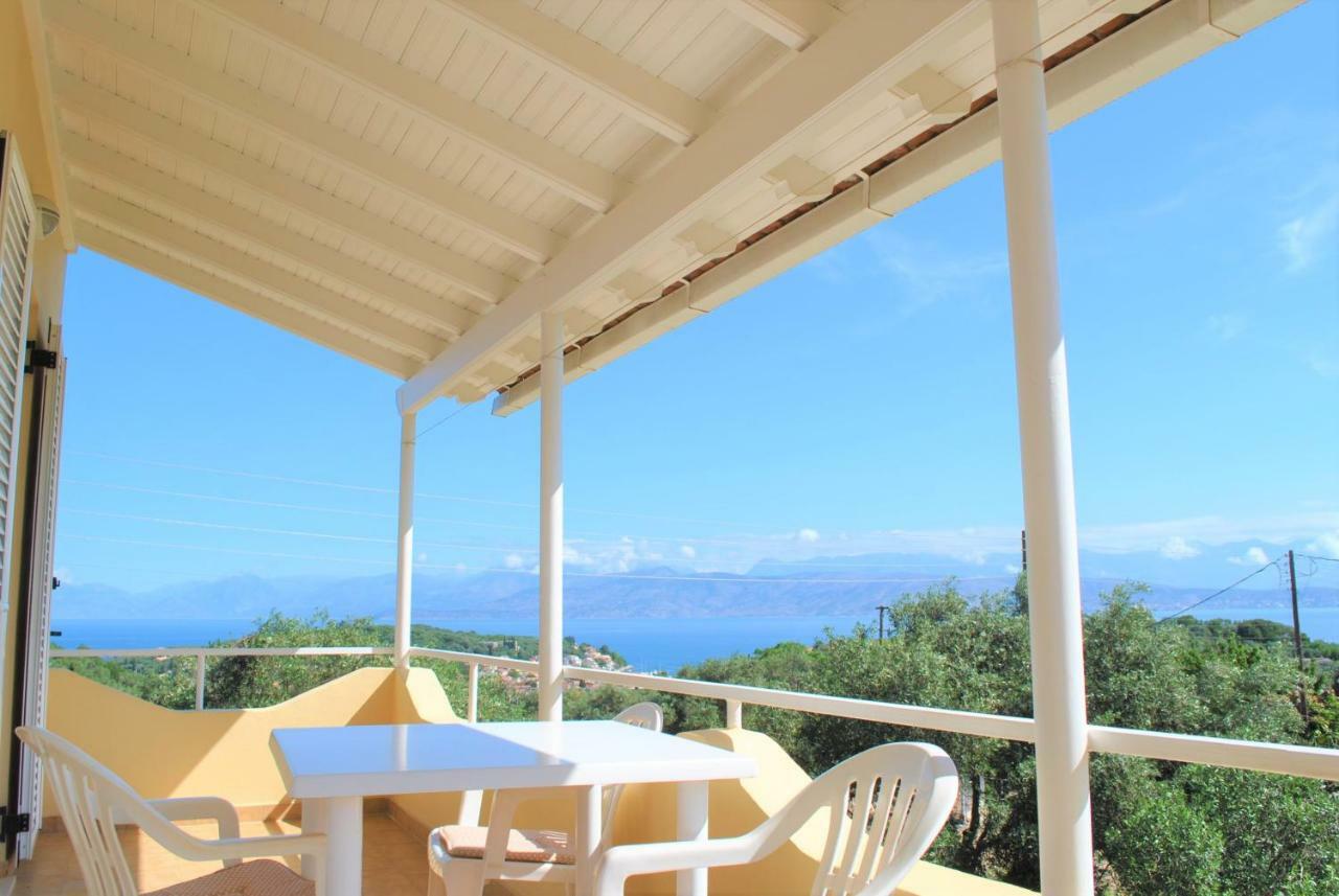 Lefkothea Apartments Kassiopi Dış mekan fotoğraf