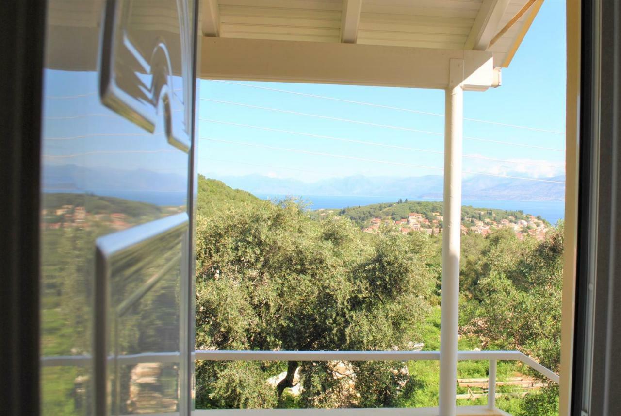 Lefkothea Apartments Kassiopi Dış mekan fotoğraf