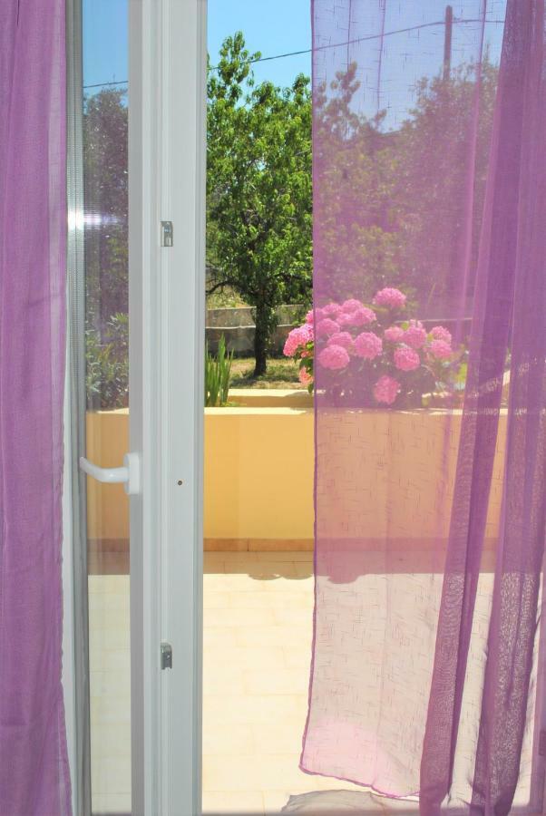Lefkothea Apartments Kassiopi Dış mekan fotoğraf